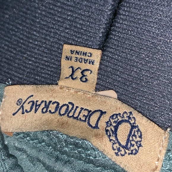 Turquoise sage long sleeve cutout blouse plus size - Picture 5 of 5